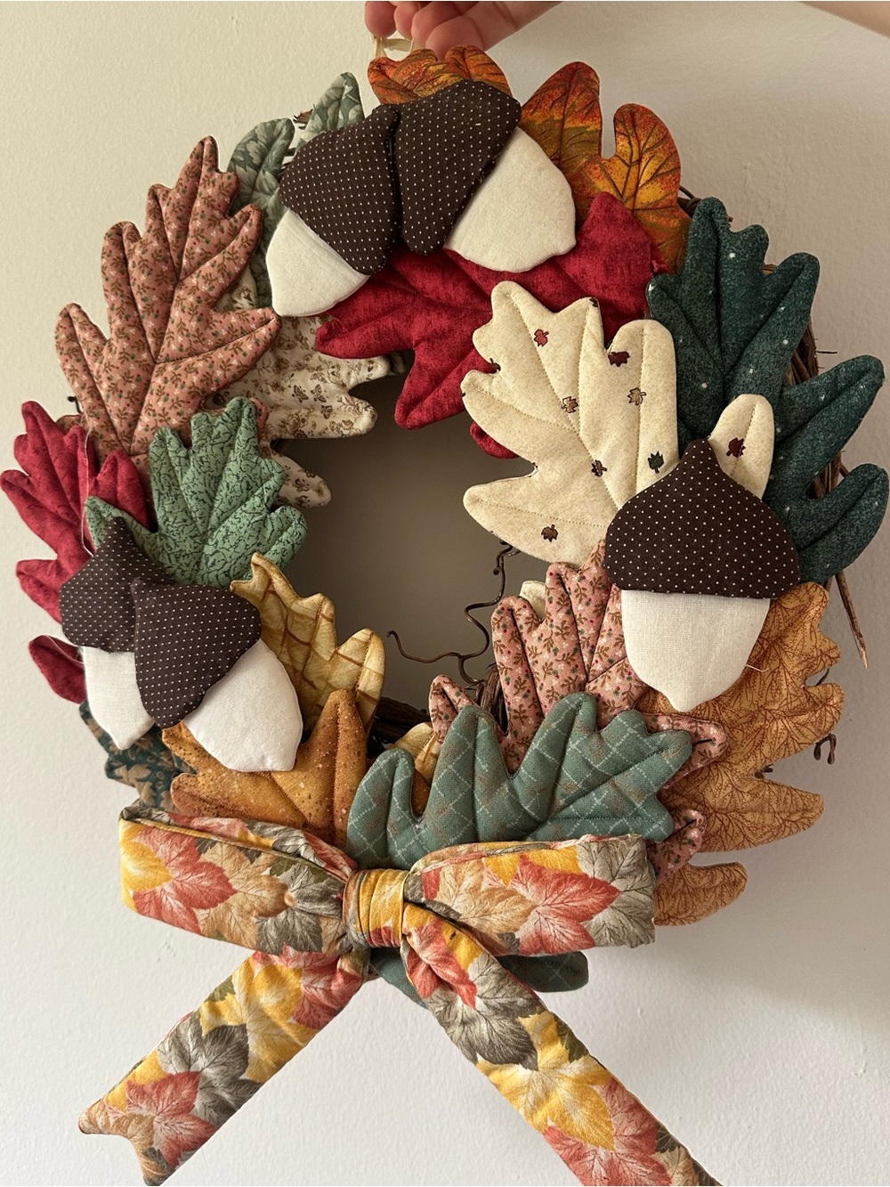Vintage Handmade Fall Leaf Wreath Patchwork Fabric Autumn Door Decor